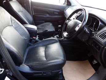 MITSUBISHI ASX 1.6D 4 SUV 5dr Diesel Manual 4WD Euro 6 (s/s) (112 ps)