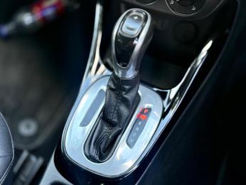 Vauxhall Corsa 1.4i SE Auto Euro 6 5dr