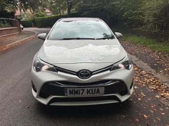 Toyota Avensis 2.0 D-4D Business Edition Touring Sports Euro 6 (s/s) 5dr