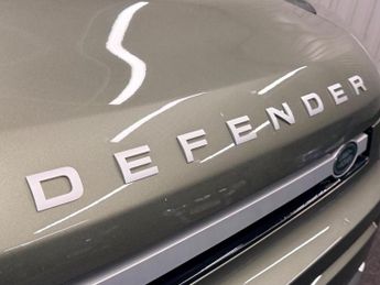 Land Rover Defender 110 2.0 SD4 SE Auto 4WD Euro 6 (s/s) 5dr