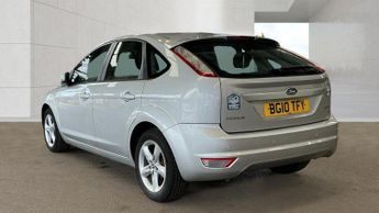Ford Focus 1.6 Zetec 5dr