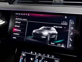 Audi Q8 e-tron 50 Black Edition SUV 5dr Electric Auto quattro 95kWh (11kW Charg