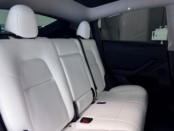 Tesla Model Y SUV 5dr Electric Auto RWD (346 ps)