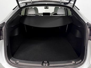 Tesla Model Y SUV 5dr Electric Auto RWD (346 ps)