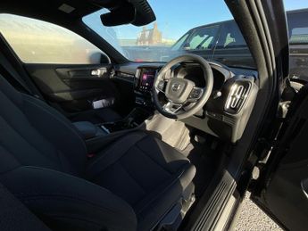 Volvo Xc40 CORE RECHARGE EV