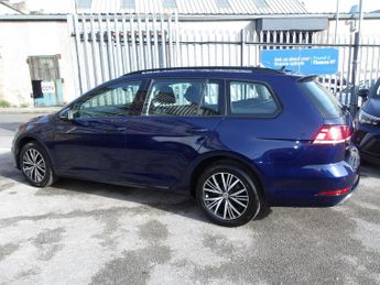 Volkswagen Golf 2.0 TDI SE Nav DSG Euro 6 (s/s) 5dr