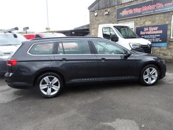 Volkswagen Passat 2.0 TDI EVO SE Nav DSG Euro 6 (s/s) 5dr