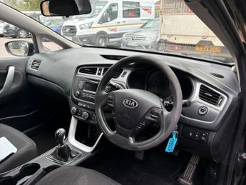 Kia Ceed 1.4 CRDi EcoDynamics 1 Sportswagon Euro 5 (s/s) 5dr