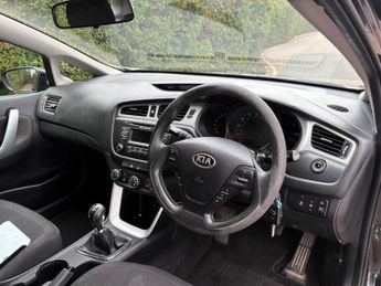 Kia Ceed 1.4 CRDi EcoDynamics 1 Sportswagon Euro 5 (s/s) 5dr