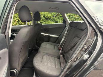 Kia Ceed 1.4 CRDi EcoDynamics 1 Sportswagon Euro 5 (s/s) 5dr