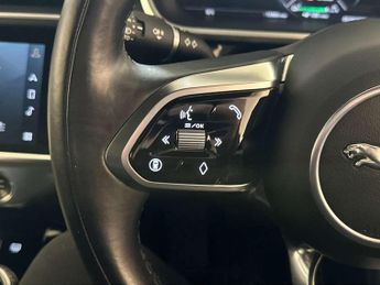 Jaguar I-PACE 400 90kWh R-Dynamic SE Black SUV 5dr Electric Auto 4WD (400 ps)