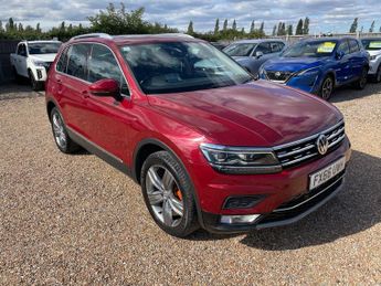 Volkswagen Tiguan 2.0 TDI BlueMotion Tech SEL DSG 4Motion Euro 6 (s/s) 5dr