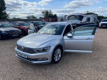 Volkswagen Passat 2.0 TDI BlueMotion Tech SE Business DSG Euro 6 (s/s) 5dr