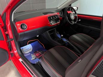 Volkswagen up! 1.0 Groove up! Euro 5 3dr