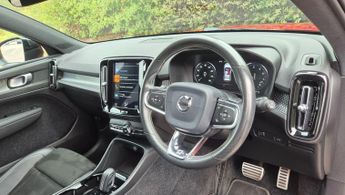 Volvo XC40 1.5 T3 R-Design Auto Euro 6 (s/s) 5dr