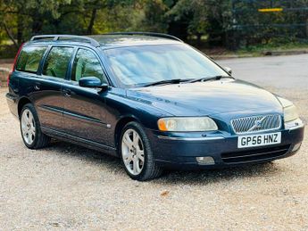 Volvo V70 2.4 SE 5dr