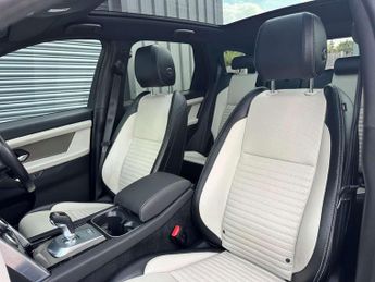 Land Rover Discovery Sport 2.0 Discovery Sport R-Dynamic SE D Auto 4WD 5dr