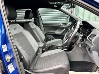 Volkswagen T-CROSS 1.0 T-Cross R-Line TSi Semi-Auto 5dr