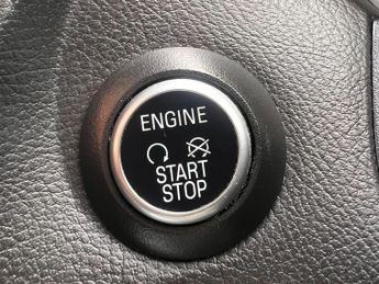 Ford Focus 1.6 Titanium Powershift Euro 6 5dr