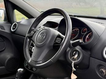 Vauxhall Corsa 1.4i 16v Design 5dr (a/c)