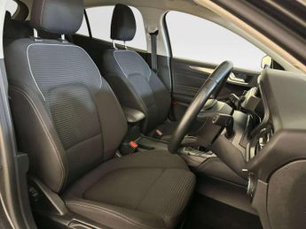 Ford Focus 1.0T EcoBoost MHEV Titanium Edition Hatchback 5dr Petrol Manual 