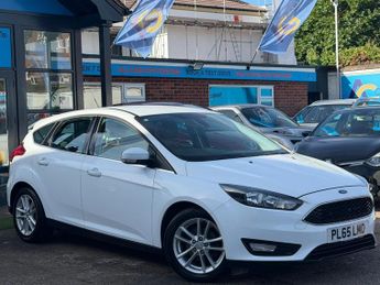 Ford Focus 1.6 Zetec Hatchback 5dr Petrol Powershift Euro 6 (125 ps)