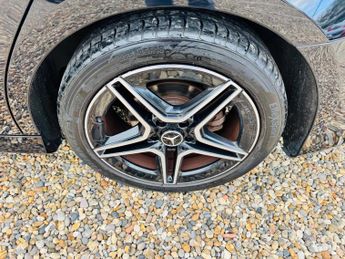 Mercedes-Benz A Class 1.3 A180 AMG Line Edition (Premium) 7G-DCT Euro 6 (s/s) 4dr