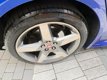 Jaguar XE 2.0d R-Sport Auto Euro 6 (s/s) 4dr