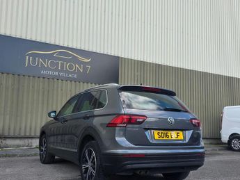 Volkswagen Tiguan 2.0 TDI BlueMotion Tech SE Navigation Euro 6 (s/s) 5dr