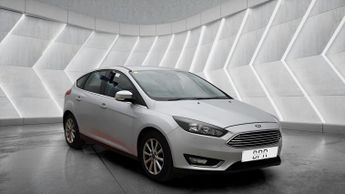 Ford Focus 1.0T EcoBoost Titanium Auto Euro 6 (s/s) 5dr