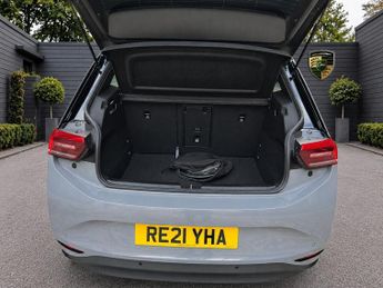 Volkswagen ID.3 Pro Performance 58kWh Business Auto 5dr