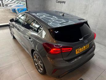 Ford Focus 1.0T EcoBoost MHEV ST-Line DCT Euro 6 (s/s) 5dr