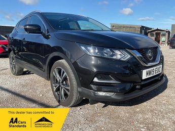 Nissan Qashqai 1.3 DIG-T N-Connecta Euro 6 (s/s) 5dr