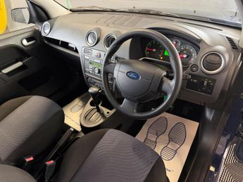 Ford Fusion 1.6 Zetec Climate 5dr