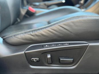 Suzuki Kizashi 2.4 16V Sport CVT 4WD Euro 5 4dr