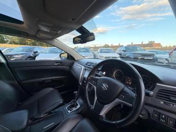 Suzuki Kizashi 2.4 16V Sport CVT 4WD Euro 5 4dr