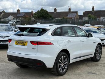 Jaguar F-PACE 2.0 D180 R-Sport Auto AWD Euro 6 (s/s) 5dr