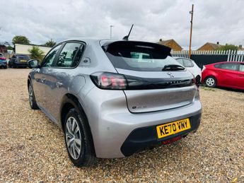 Peugeot E-208 50kWh Allure Hatchback 5dr Electric Auto (136 ps)