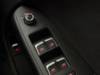 Audi A4 2.0 TDI SE Technik Multitronic Euro 5 (s/s) 4dr