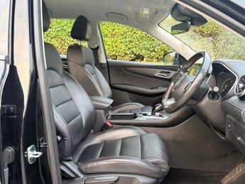 MG MG HS 1.5 T-GDI SE DCT Euro 6 (s/s) 5dr