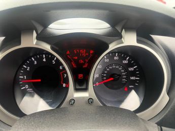 Nissan Juke 1.6 Acenta CVT Euro 5 5dr