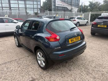 Nissan Juke 1.6 Acenta CVT Euro 5 5dr