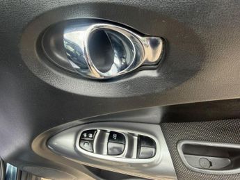 Nissan Juke 1.6 Acenta CVT Euro 5 5dr