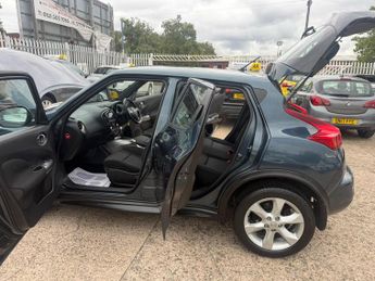 Nissan Juke 1.6 Acenta CVT Euro 5 5dr