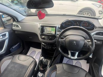 Peugeot 2008 1.6 e-HDi Crossway Euro 5 (s/s) 5dr