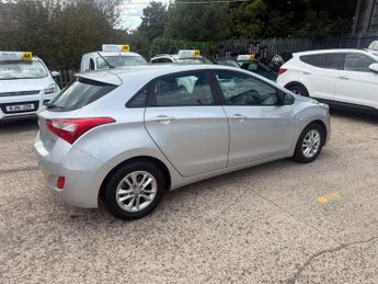Hyundai i30 1.4 Active Euro 5 5dr