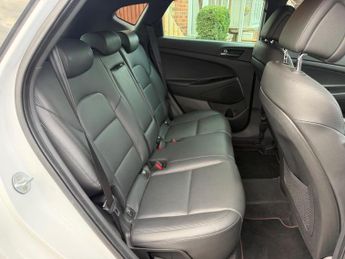 Hyundai TUCSON 1.6 T-GDi GO! SE DCT Euro 6 5dr