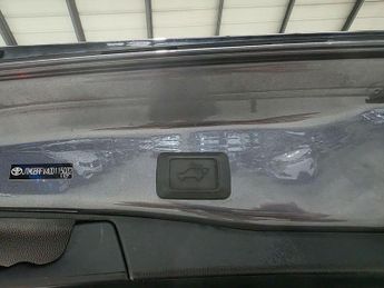 Toyota RAV4 2.5 VVT 18.1kWh Dynamic CVT 4WD Euro 6 (s/s) 5dr