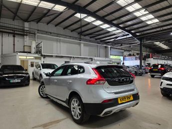Volvo V40 Cross Country 1.5 T3 GPF Nav Plus Auto Euro 6 (s/s) 5dr