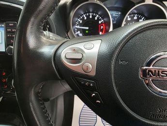 Nissan Juke 1.6 Tekna XTRON Euro 6 5dr